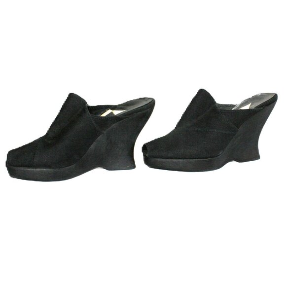 Vintage Black Linen Donna Karan NY Open Toe Wedge Heels – Size 5 – Houte Couture - Picture 3 of 6